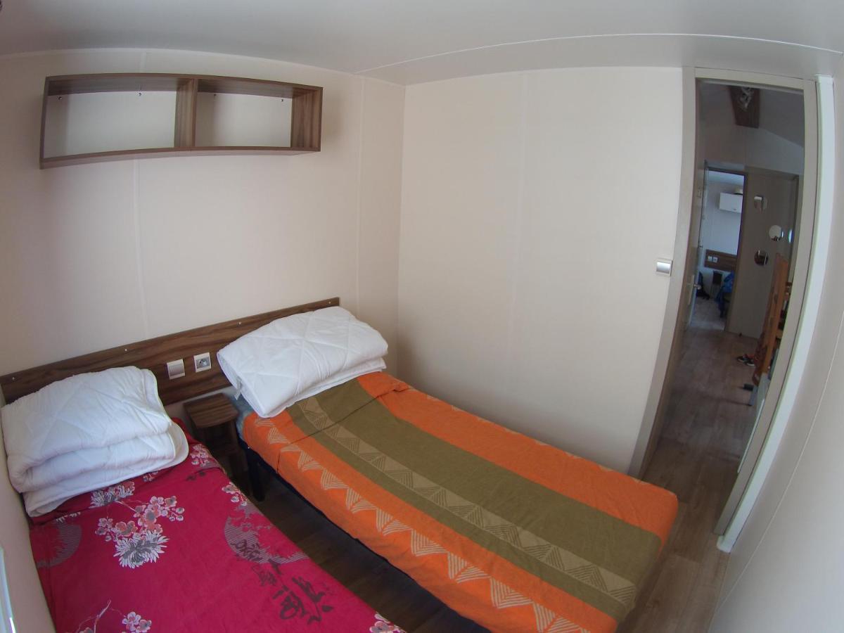 Hotel La Carabasse / Mazet 69 à Vias Extérieur photo